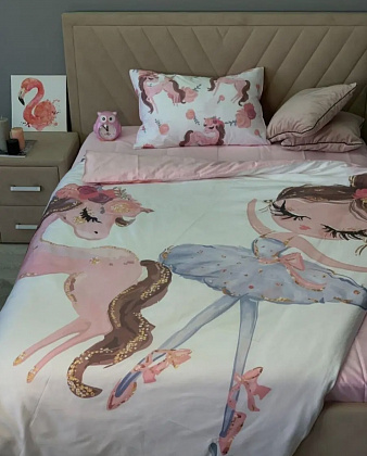 картинка Комплект постельного белья "Балерина с единорогом"